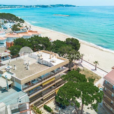 Uhc Txingudi Apartments Cambrils Eksteriør billede