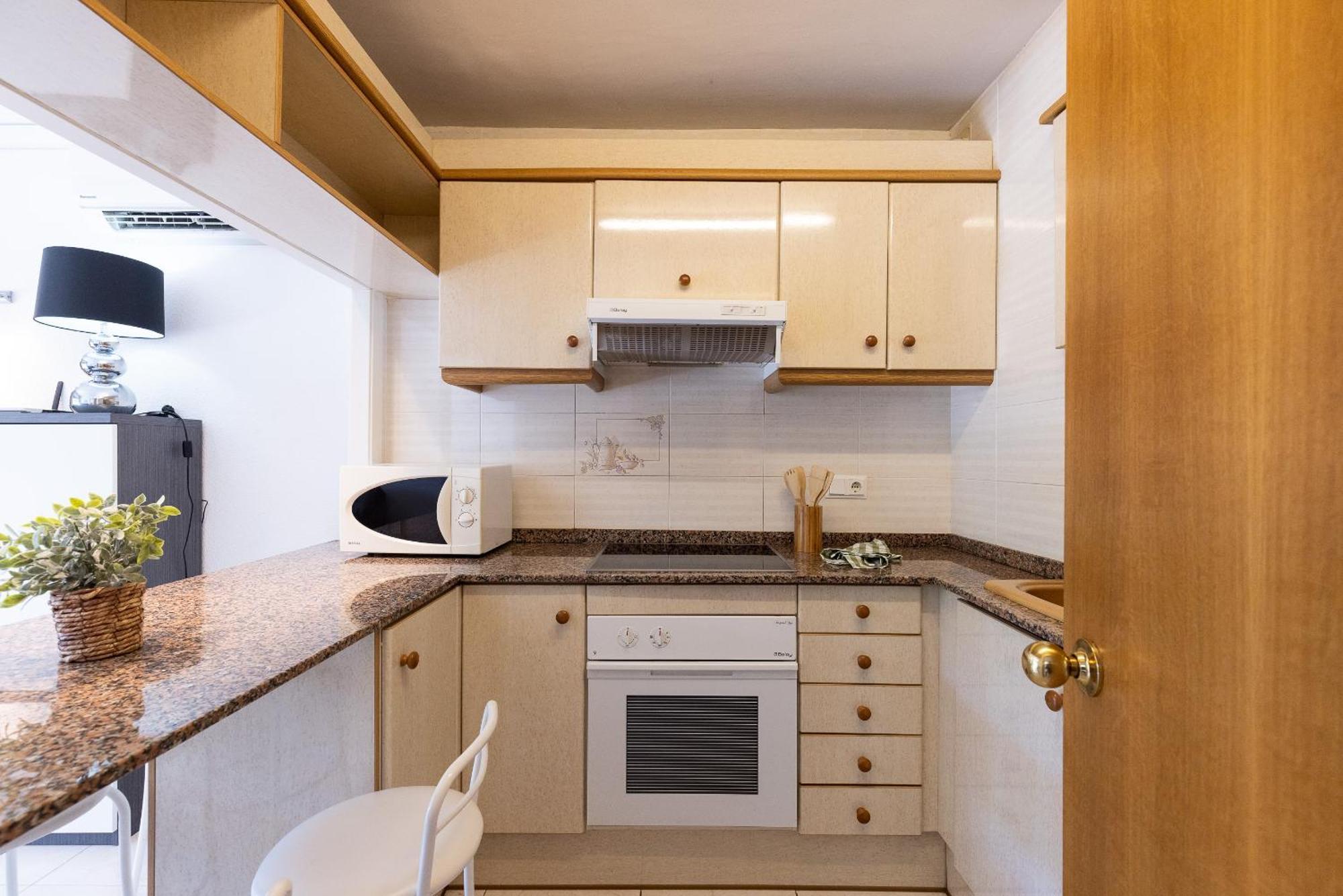 Uhc Txingudi Apartments Cambrils Eksteriør billede
