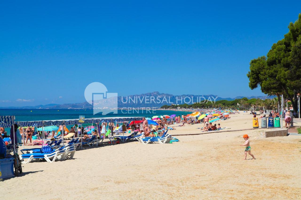 Uhc Txingudi Apartments Cambrils Eksteriør billede