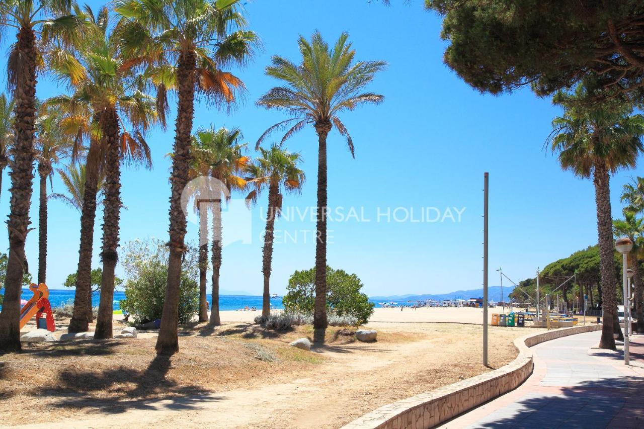 Uhc Txingudi Apartments Cambrils Eksteriør billede